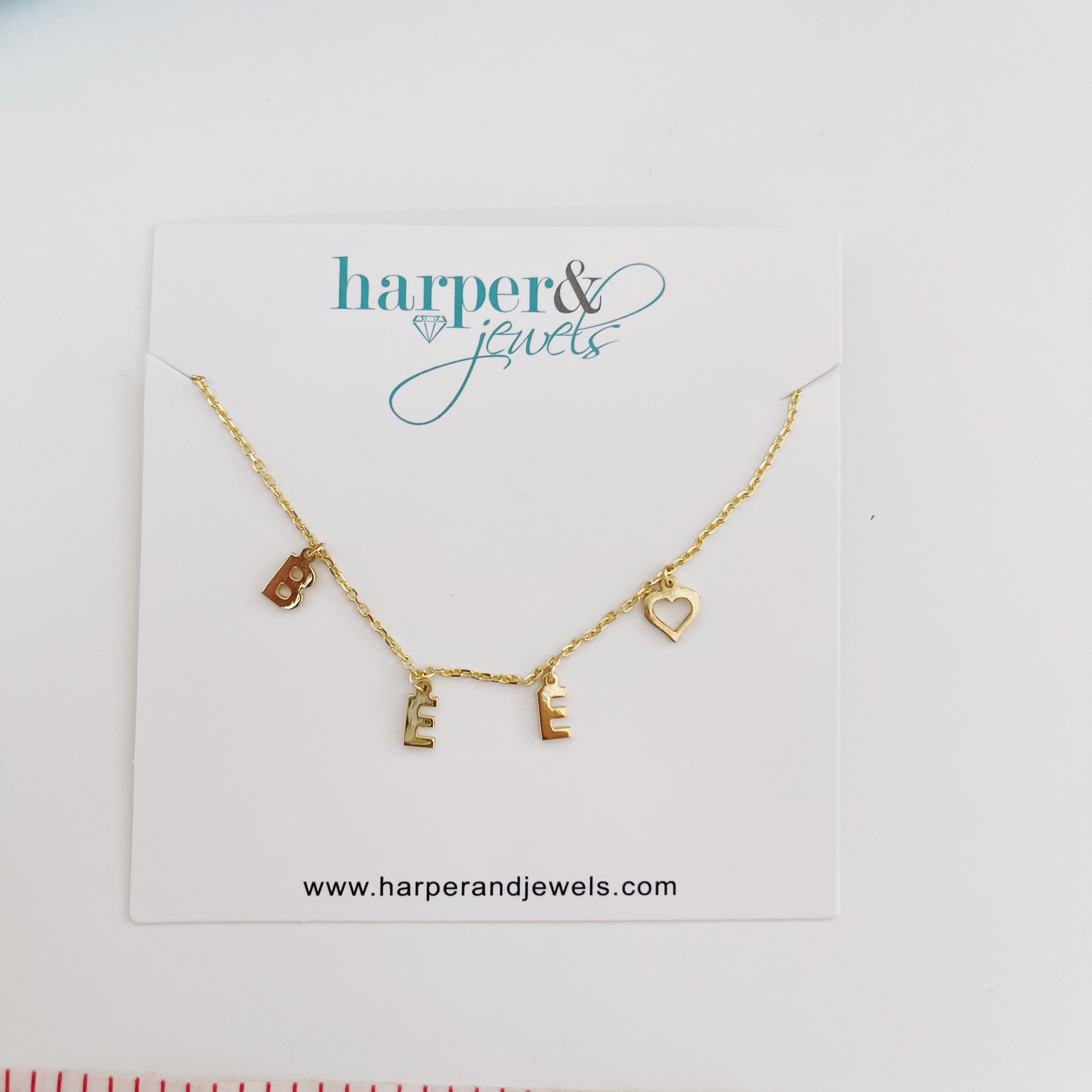 MADE FOR ME! Hanging Letter Name Necklace -BEE❤️